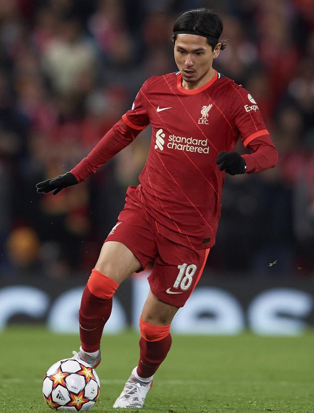 全部わかる？日本代表の海外組、「所属チームのユニフォーム姿」まとめ｜写真10