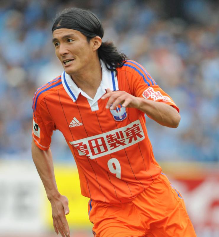 アルビレックス新潟、7つの「歴代最高ユニフォーム」はこれだ｜写真6