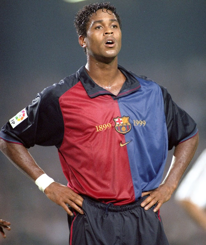 名作ぞろい！最高に欲しい「100周年記念ユニフォーム」8選｜写真5