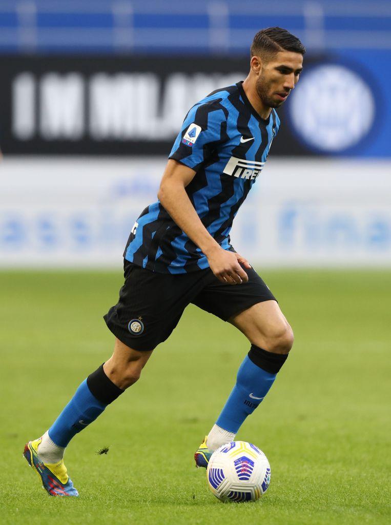 突き進め！ウイイレ2021「ドリブル最強の右サイドバック」TOP10｜写真10