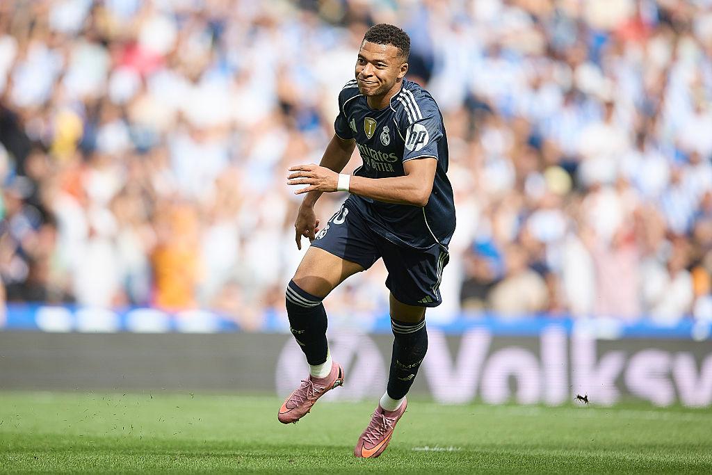 世界最大のサッカーゲームで「最もスピードが速い選手」8名｜写真8