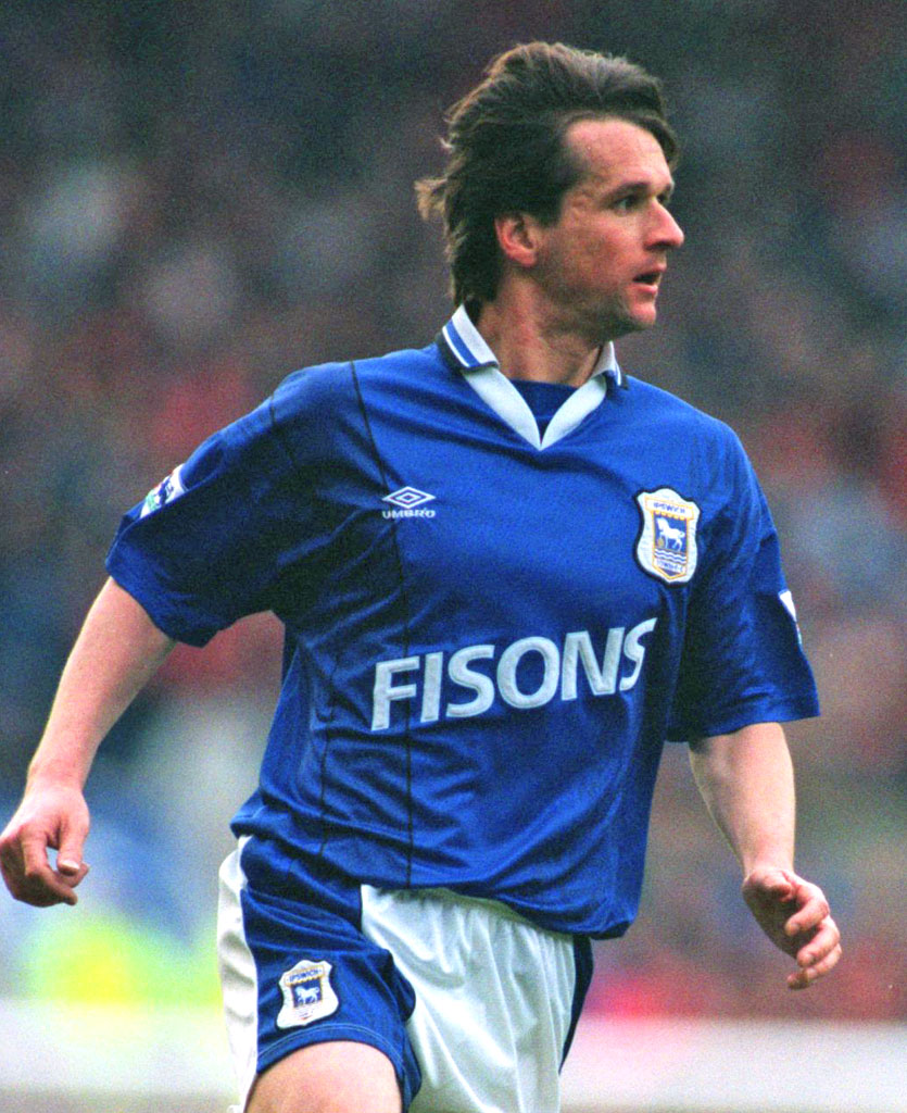 100周年の『UMBRO』が生み出したプレミアリーグ「90年代最高のユニフォーム」5選｜写真4