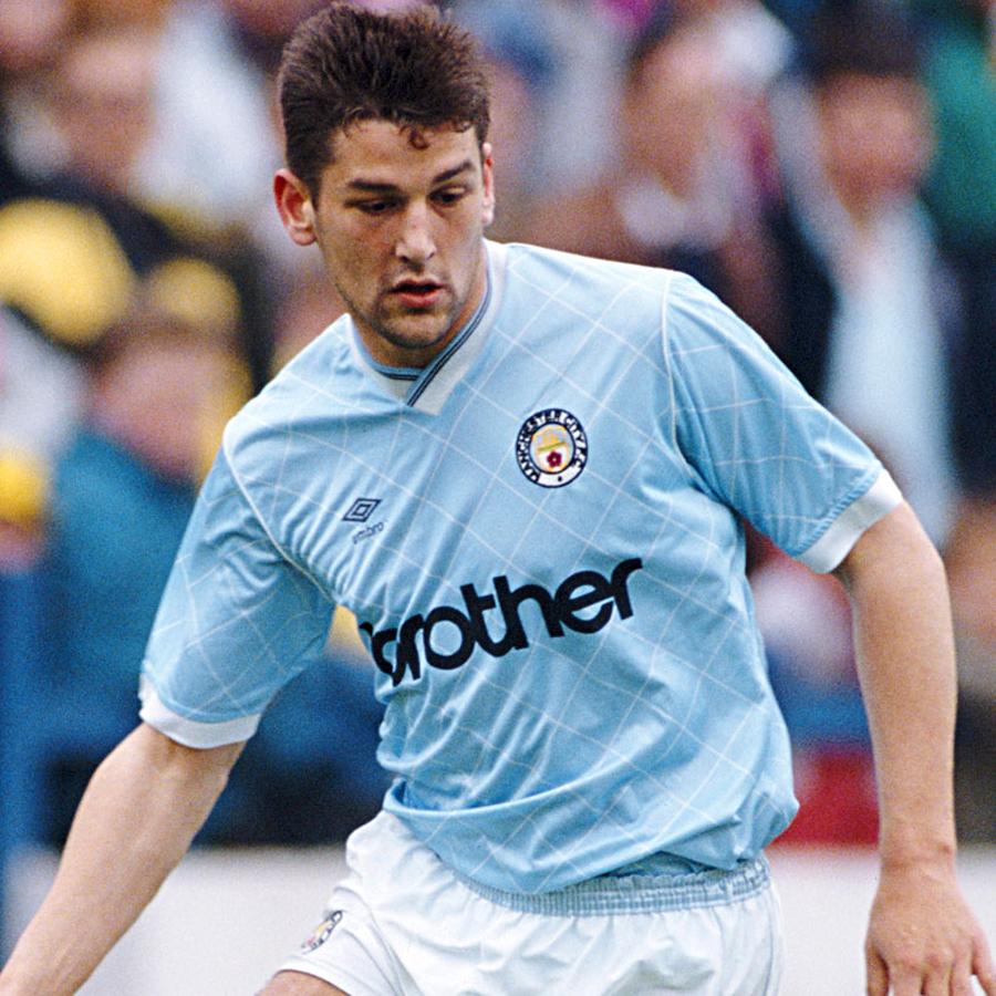 今年で100周年！英国の名門『UMBRO』による「80年代イングランド」ユニフォーム5選｜写真2