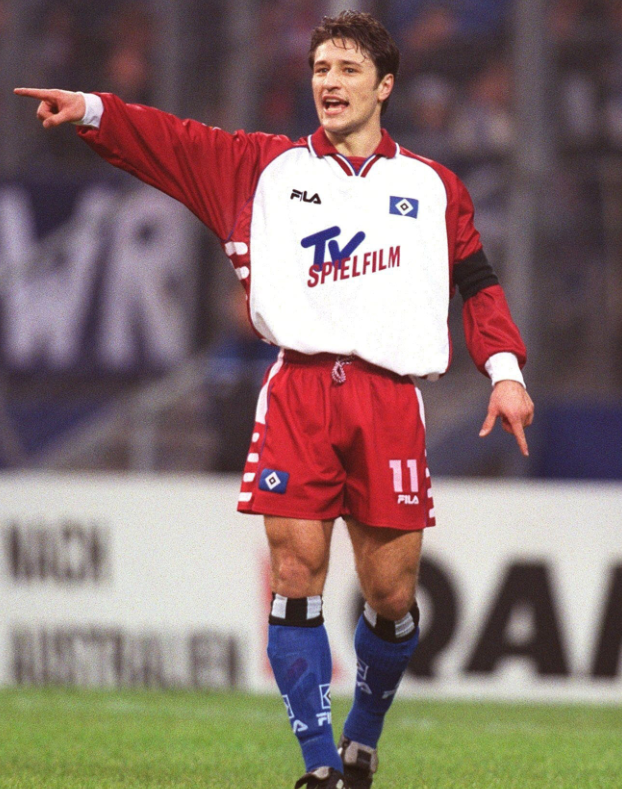 伊藤達哉が継承！ハンブルガーSVの「11番」を背負った4人の有名選手｜写真5