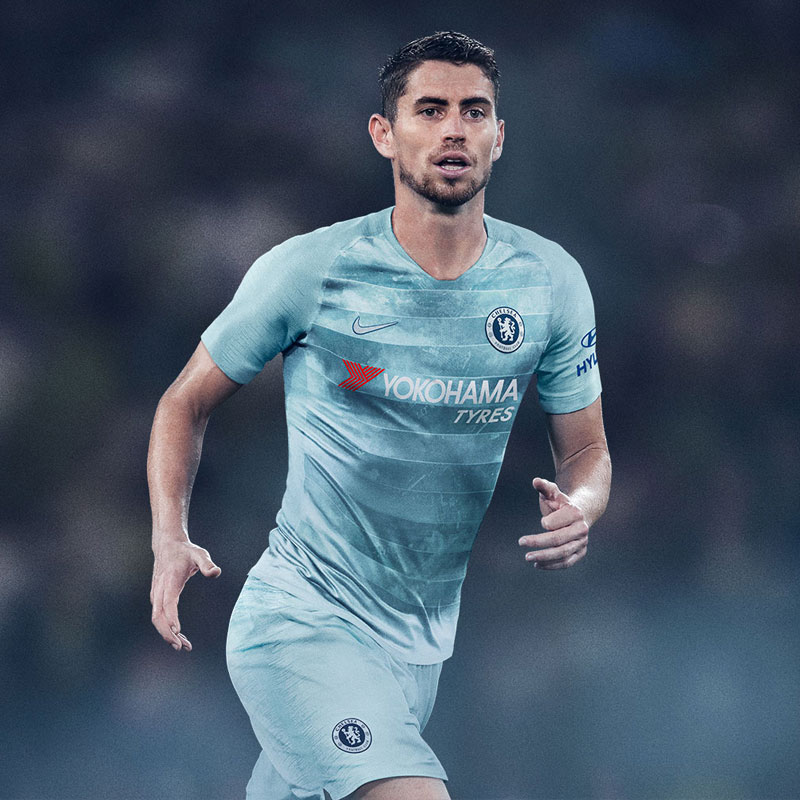 チェルシー、スマホで楽しめる2018-19新サードユニフォーム！カップ戦用背番号も掲載｜写真6