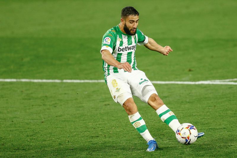 跳ね除けろ！ウイイレ2021「フィジカル最強の攻撃的MF」TOP10｜写真2