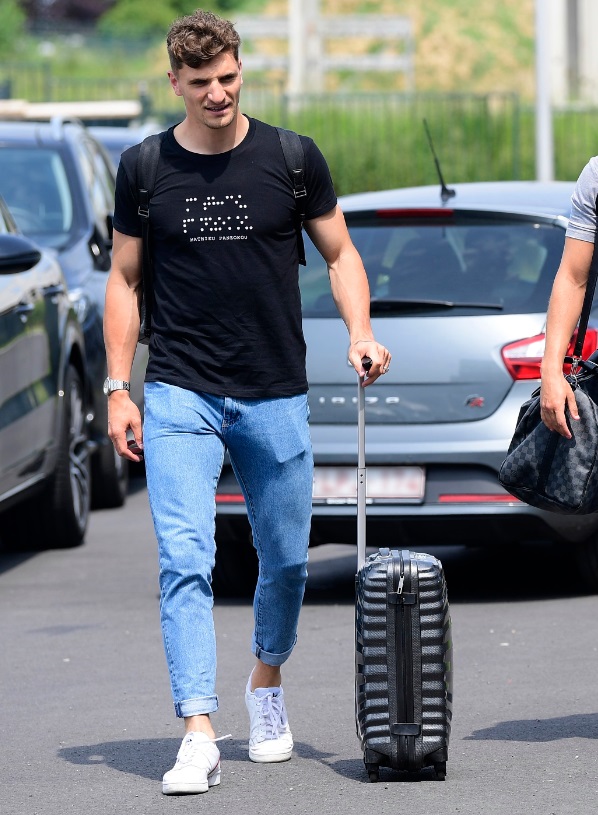 アザールにデ・ブライネ！ベルギー代表は普段こんな「私服」 を着てる｜写真21