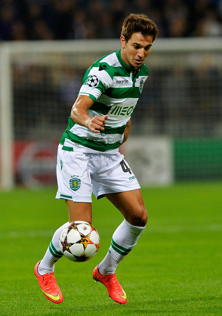 守田英正加入のスポルティング、「2000年代のベストイレブン」を選ぶ｜写真2