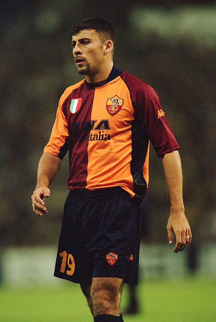 やっぱりスゴイ！中田英寿の同僚で「最強のセンターバック5名」｜写真3