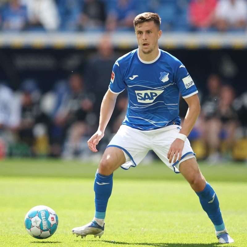 ホッフェンハイム、2022-23新ユニフォーム発表！美しく「丘陵」を描く｜写真7