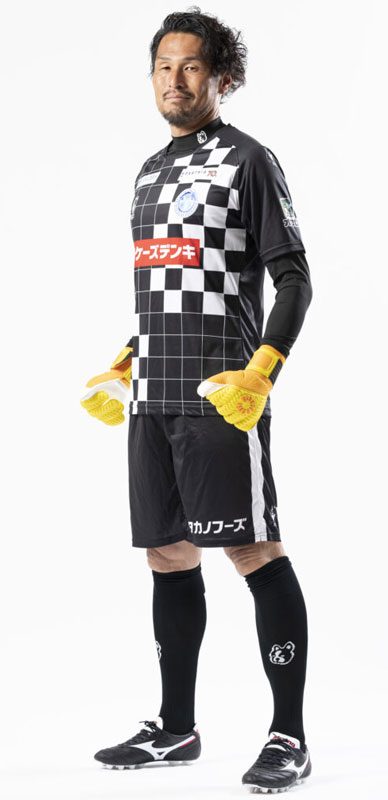 あの『オセロ』とコラボ！水戸ホーリーホック、チェッカー柄の夏季限定ユニを発表｜写真5