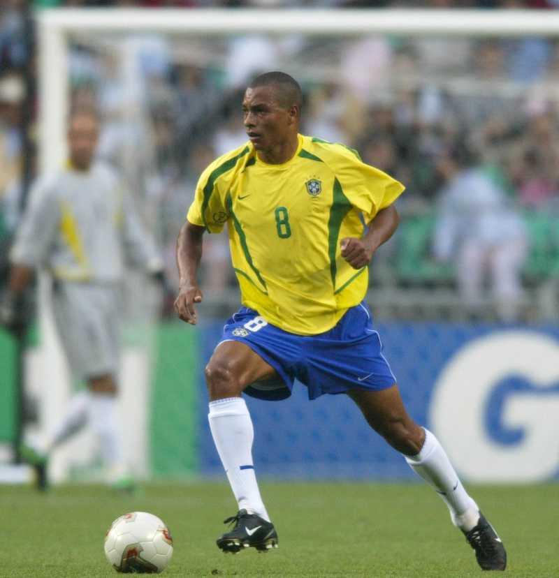 20年前の日韓W杯「優勝したブラジル代表の伝説イレブン」、今は何をしているのか｜写真8
