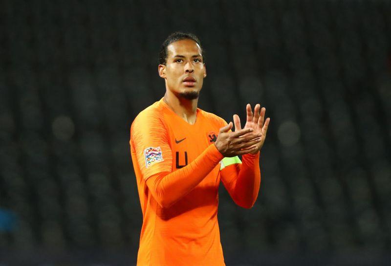 今、「世界最高のセンターバック」といえばこの10人｜写真10