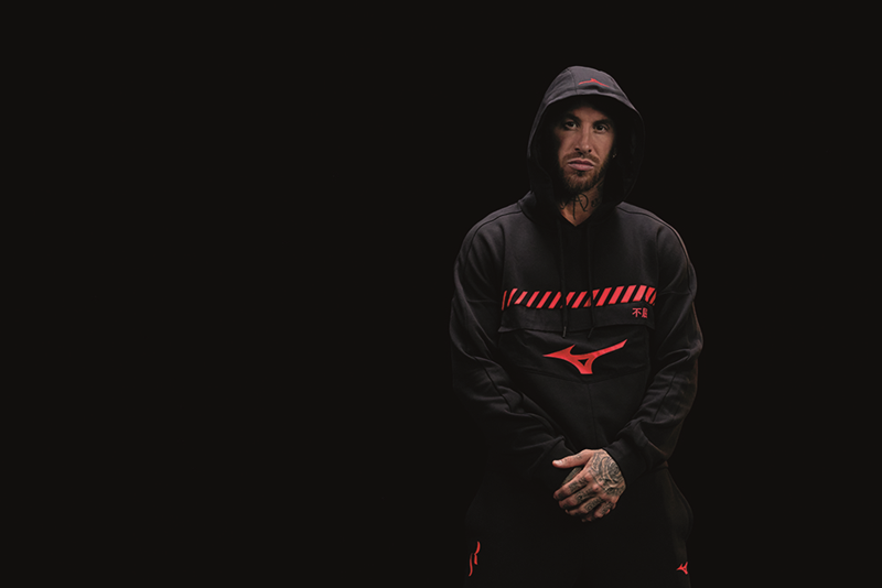 「ミズノ×セルヒオ・ラモス」のアパレルコレクションが登場！かっこよすぎ…｜写真13