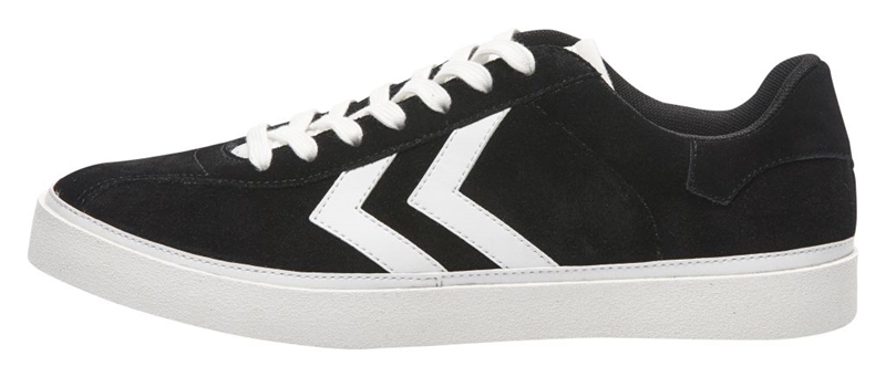 サッカーの“色”に合うスニーカーってどれくらいある？『Hummel』で調べてみた｜写真9