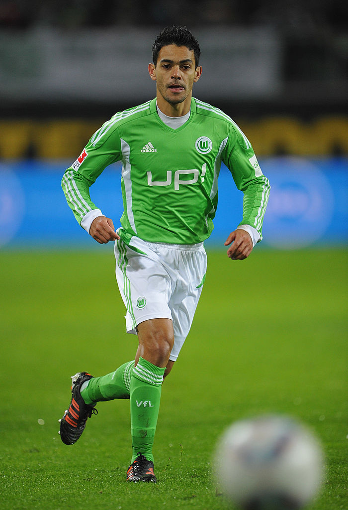 スゴいメンバーだ…長谷部誠がプレーした「最強のチームメイト」ベストイレブン｜写真5