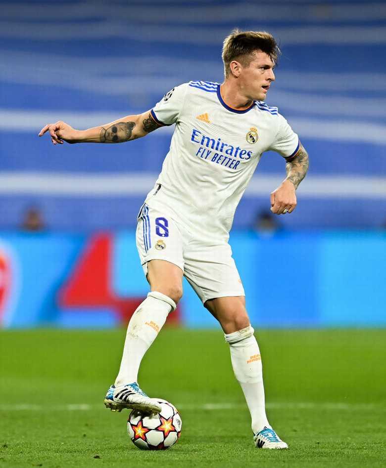 サッカーの歴史上「最高の8番」10選手｜写真6