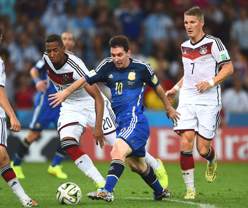 W杯決勝戦、歴史に刻まれた「勝者の最強ユニフォーム」10選｜写真17