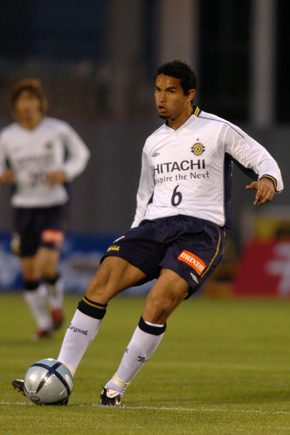 マタも？Jリーグ、半年間で日本を去った「外国人スター選手」たち｜写真8