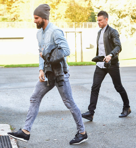 フランス代表選手たちの「最新私服ファッション」を見まくる！｜写真8