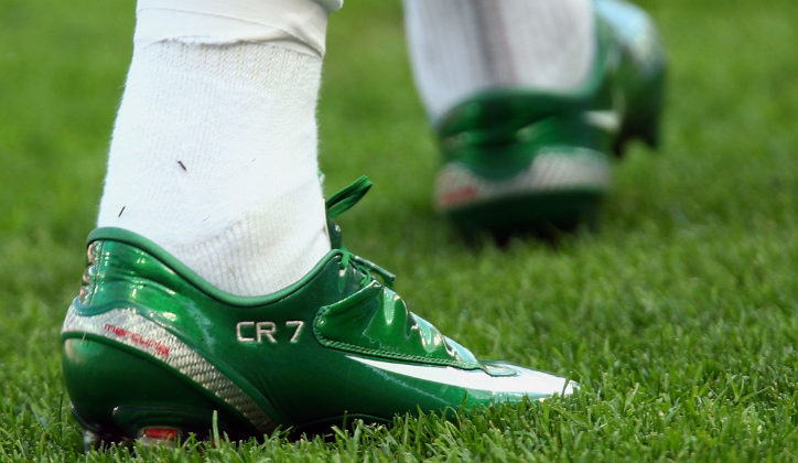 「C・ロナウドが履いた！最高にかっこいいスパイクTOP5」｜写真6