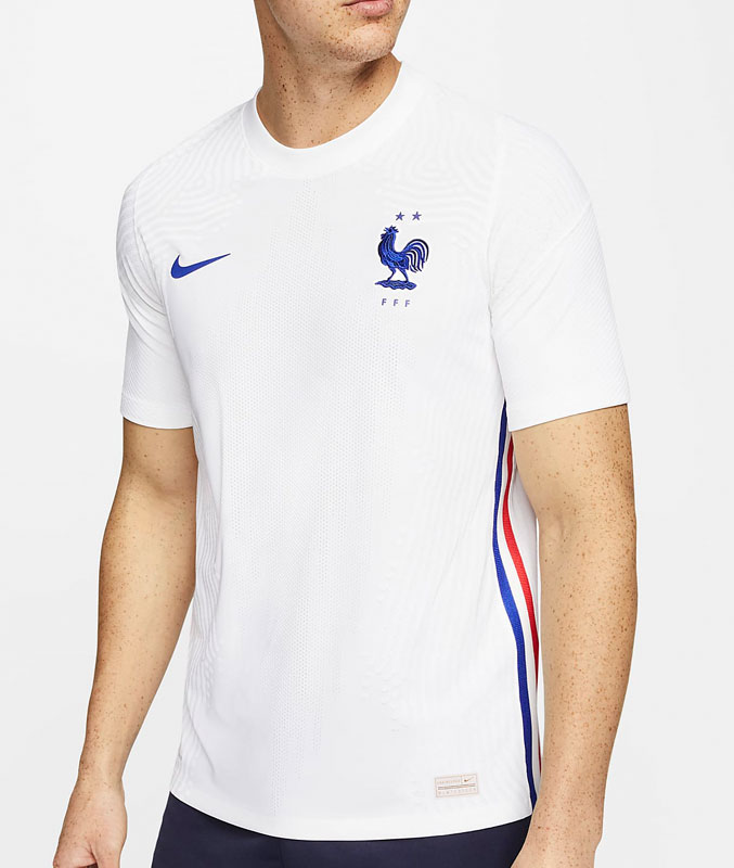 フランス代表、EURO2020に向けた新ユニフォーム発表！胸には「98年の象徴」｜写真3