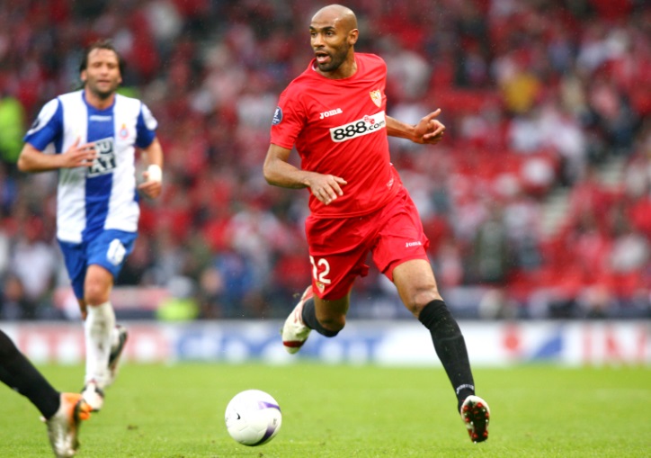 「背番号12」でゴールを量産した6人のエースFW｜写真9