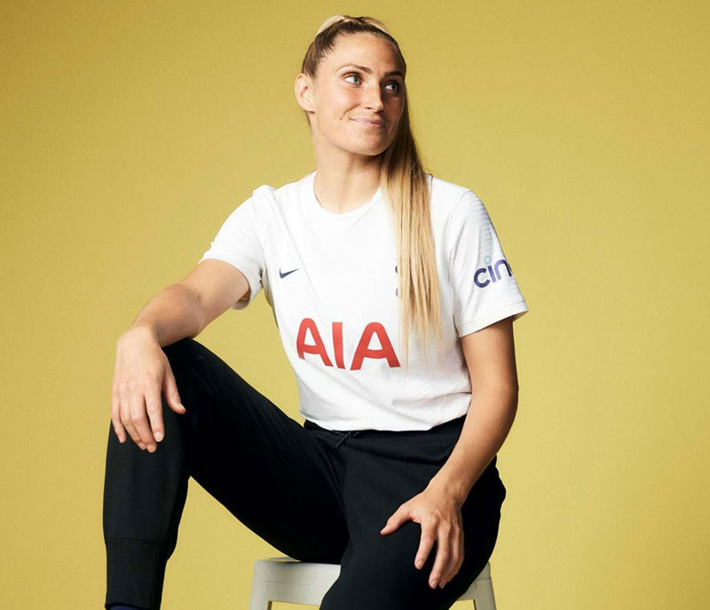 トッテナム、「雄鶏クレスト100周年」の2021-22新ユニフォームを発表！｜写真6