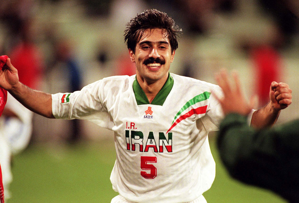 日本戦のイラン代表、たぶん誰も知らないユニフォーム“こぼれ話”「ヒョウ柄がブーム」「選手がユニサプライヤー」 ｜写真6