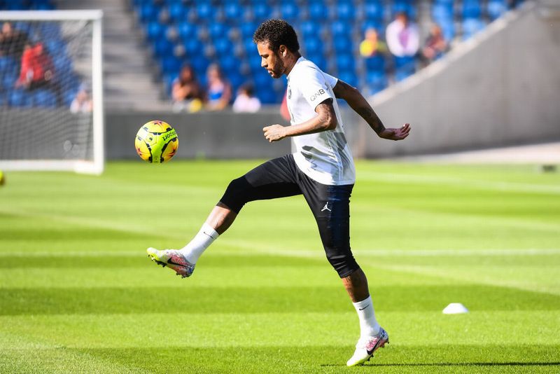 ウイイレ2020「ボールコントロール最強の左ウイング」TOP10｜写真6