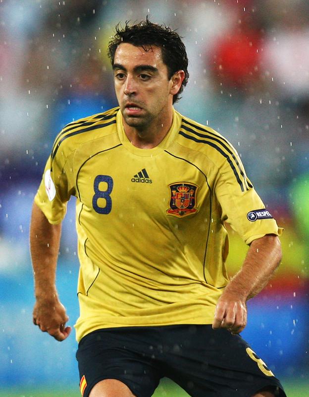 EURO伝説のユニ！「トーレス決勝弾で戴冠」スペイン代表、2008ユニフォーム｜写真4