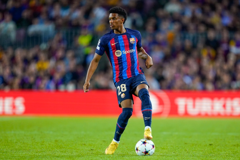 2022年W杯、10代で出場する若手ヤングスター全選手まとめ｜写真11