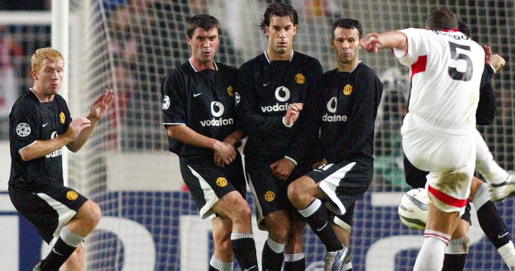 「キッカーも震える！サッカー史上、最も豪華な“壁”TOP7」｜写真5