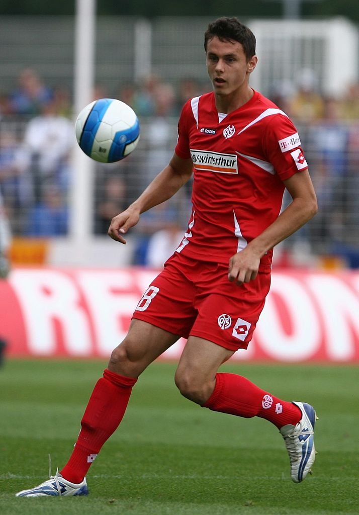 佐野海舟も続け！マインツで大ブレイクした5名の世界的スター選手｜写真2