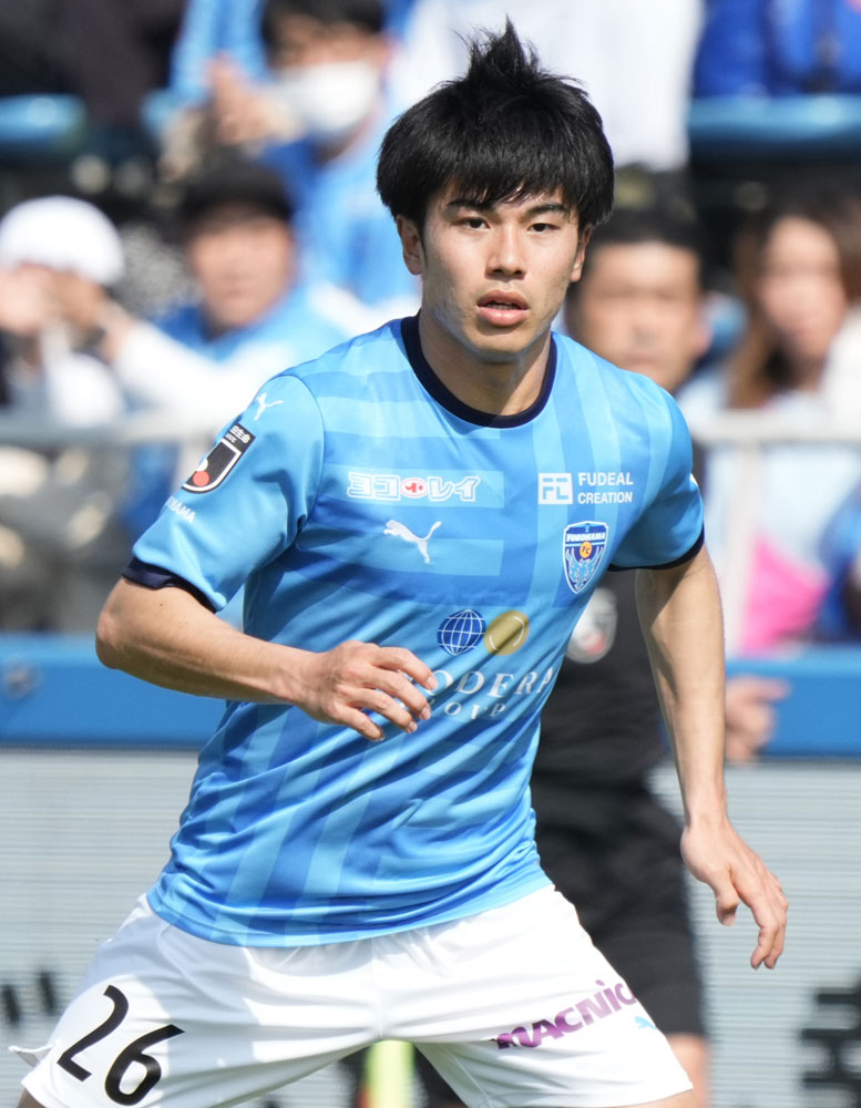 忖度なしで選ぶ！2023年「ピッチ上で最高にかっこよかった」Jリーグ・ユニTOP10｜写真5