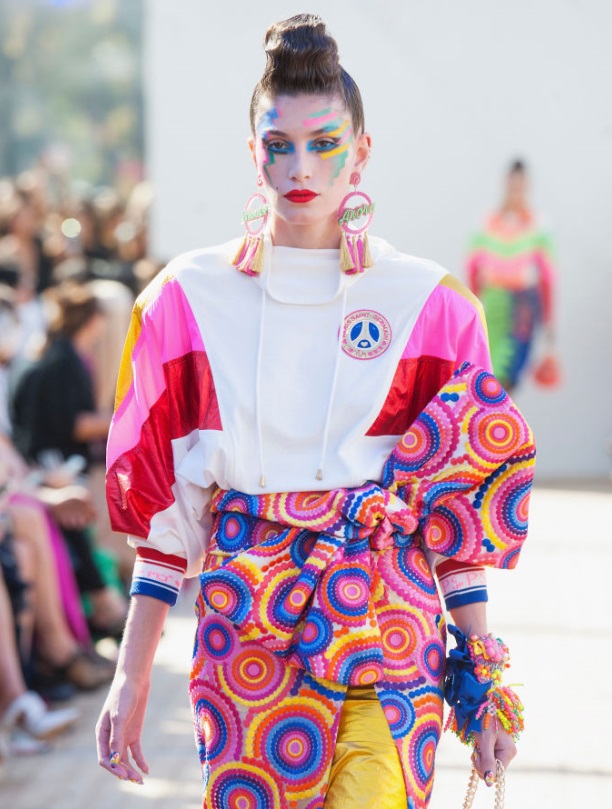 PSGの「強烈コラボアイテム」をパリコレで発見！こりゃファンキーだ｜写真5