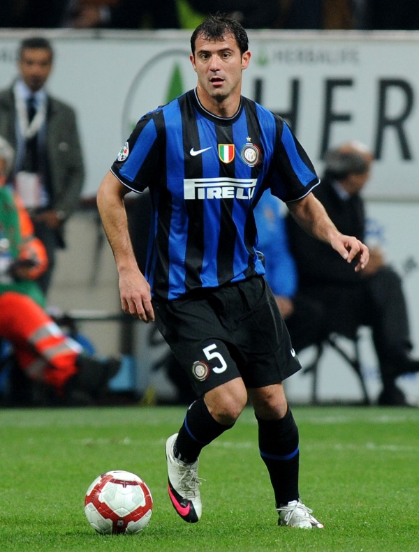 インテル、「奇妙な背番号」を背負った8人のスター｜写真2