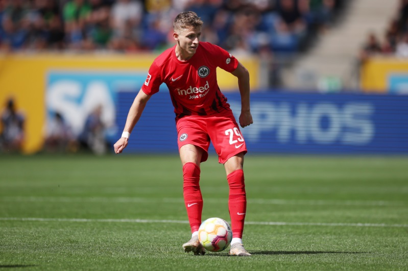 アーセナルが夏に獲得するかもしれない9人のMF｜写真2