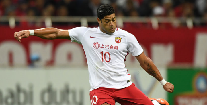 「中国からヨーロッパに帰るべき5人の選手」｜写真3