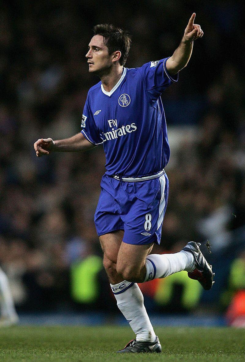 ウイイレ2020「決定力最強のセンターハーフ」TOP10｜写真12