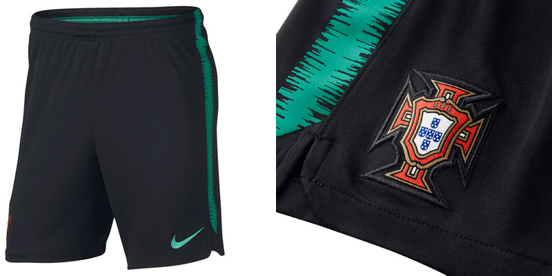 個性的なプレマッチトップも！ポルトガル代表、W杯チームコレクション・半袖編｜写真13