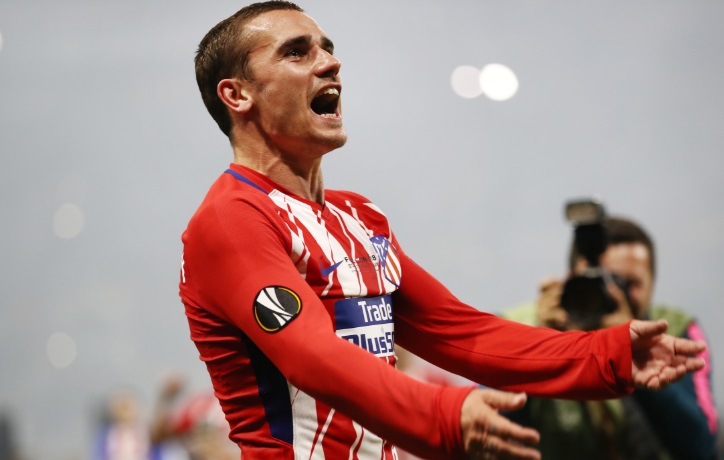 メッシも！？ウソだと思ったのに実現した近年のビックリ移籍5｜写真5