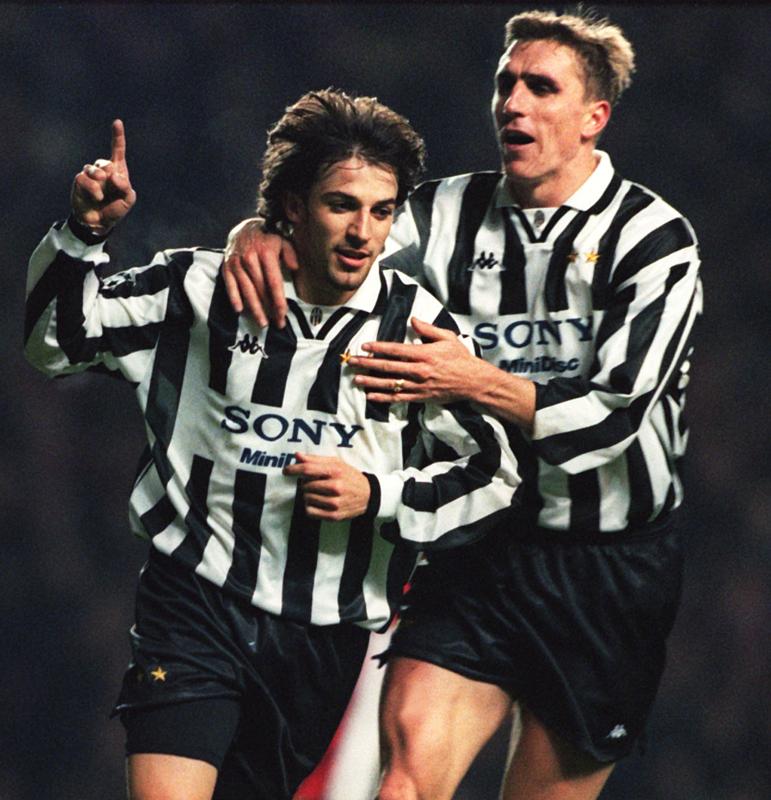 やっぱり冬に見たい！最高にかっこいい「長袖ユニフォーム」10選｜写真2