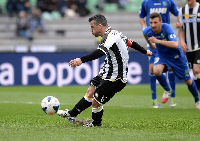 今世紀「最もPKをミスった選手」ワースト10｜写真6