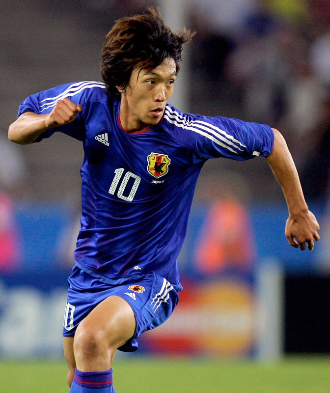 中村俊輔、そのキャリアで「最高にかっこいいユニフォーム姿」9選｜写真9