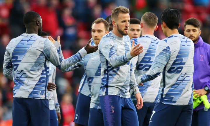  秀逸デザインが欲しくなる！美しいプレマッチジャージTOP15｜写真15