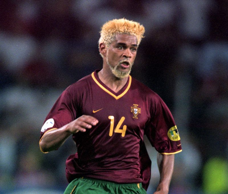 サッカーの歴史上「最悪の髪型」10選｜写真10