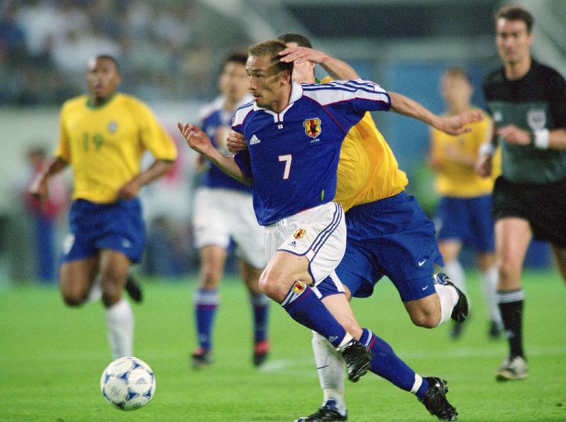 今でも欲しいぞ！“来日”強豪国が「日本代表戦で着た」ユニフォーム7選｜写真8