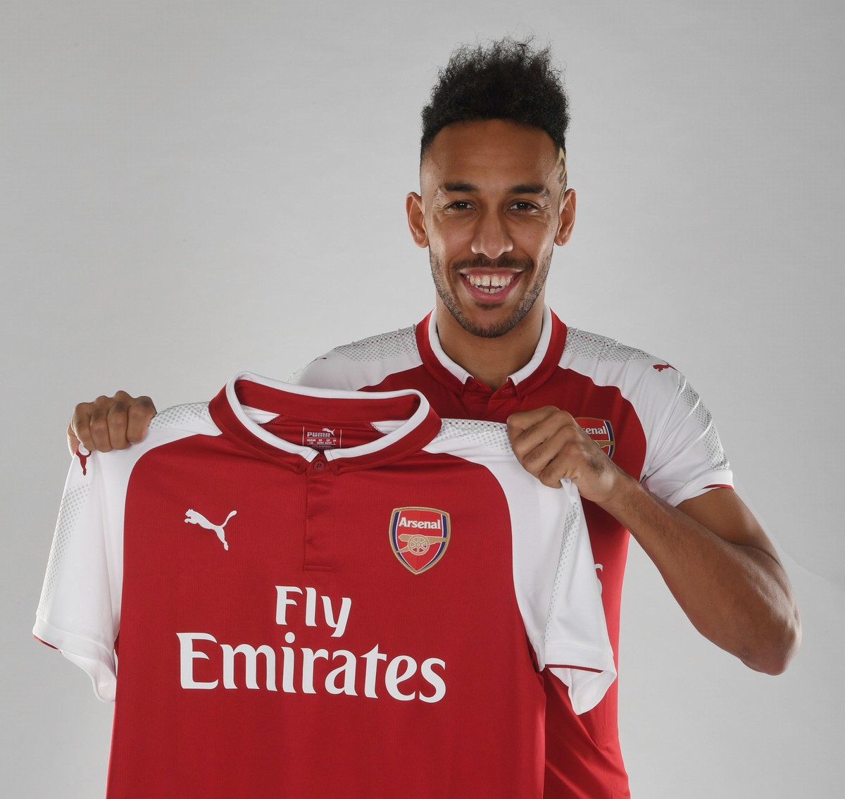 プレミアリーグ史上「最も高額だった冬の移籍選手」TOP10｜写真3