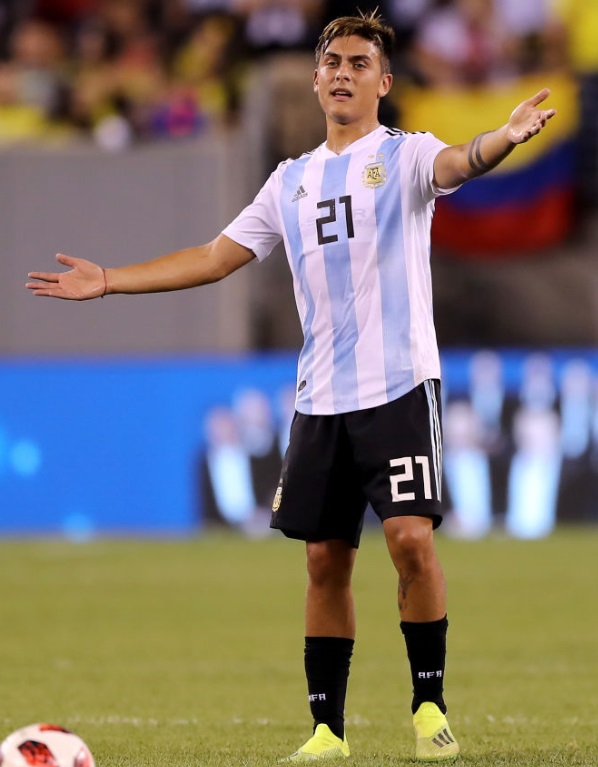 「ソックスを短く履くのが好きなサッカー選手たち」｜写真4